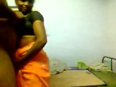 desi indian maid massaging and blowjob to owner