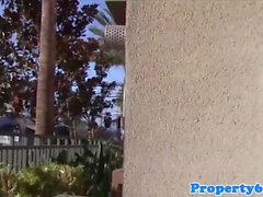 Realtor babe fucks prospective client