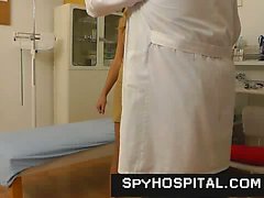 Gyno doctor does hidden camera