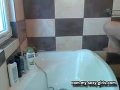 Strip and sex toy webcam show