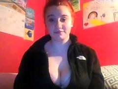 babe hellobaby1923 flashing boobs on live webcam