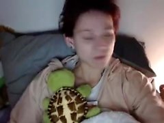 Leilani masturbate and squirt on webcam part 1