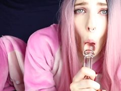 Sweet Girl Playing Hard With Her Ass - Amateur Anal LittleReislin