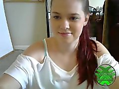 girl xxxbone flashing pussy on live webcam - find6