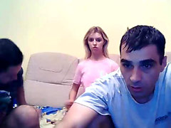 Amateur Threesome Free Webcam Porn Video