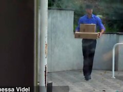 The Fuck Machine And The Delivery Man - Vanessa Videl