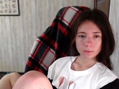 Amateur Webcam Teen Masturbates And Teases