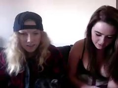 Amazing ebony teen webcam striptease