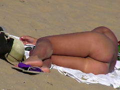 Amateur Beach Couples Voyeur Nudist Video