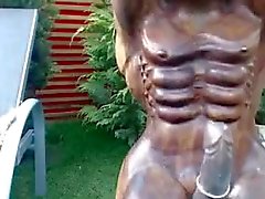 Girl fucks statue