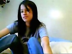 Amateur Teen Shows Tits And Pussy