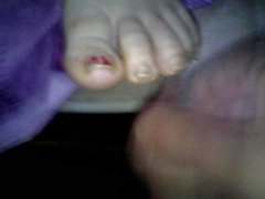 wife footjob cum on toes