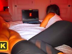 Netflix and Chill with my Neighbour - Finished in Creampie