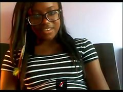 Young ebony hairy pussy girl in webcam