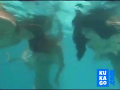 Underwater orgy oral sex!