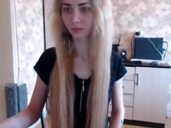 Blonde teen masturbate with passion